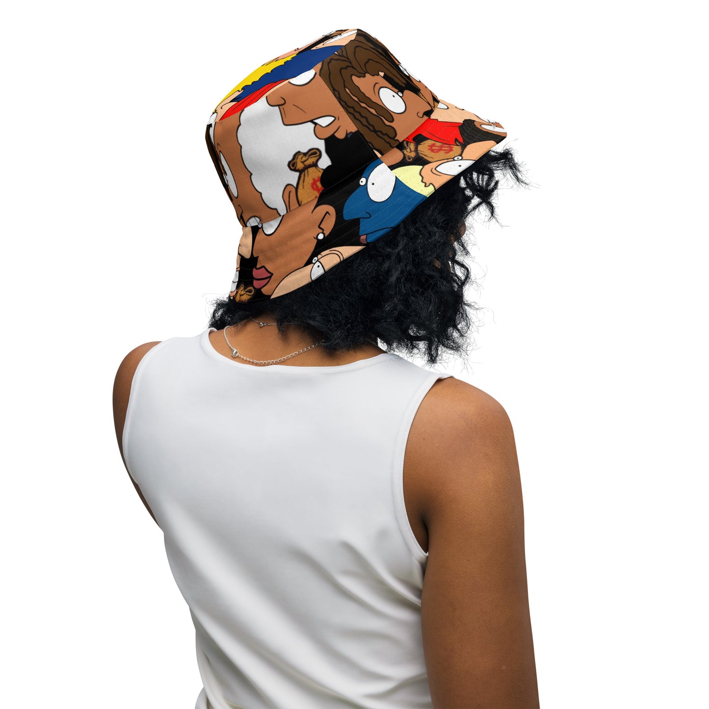 Reversible bucket hat